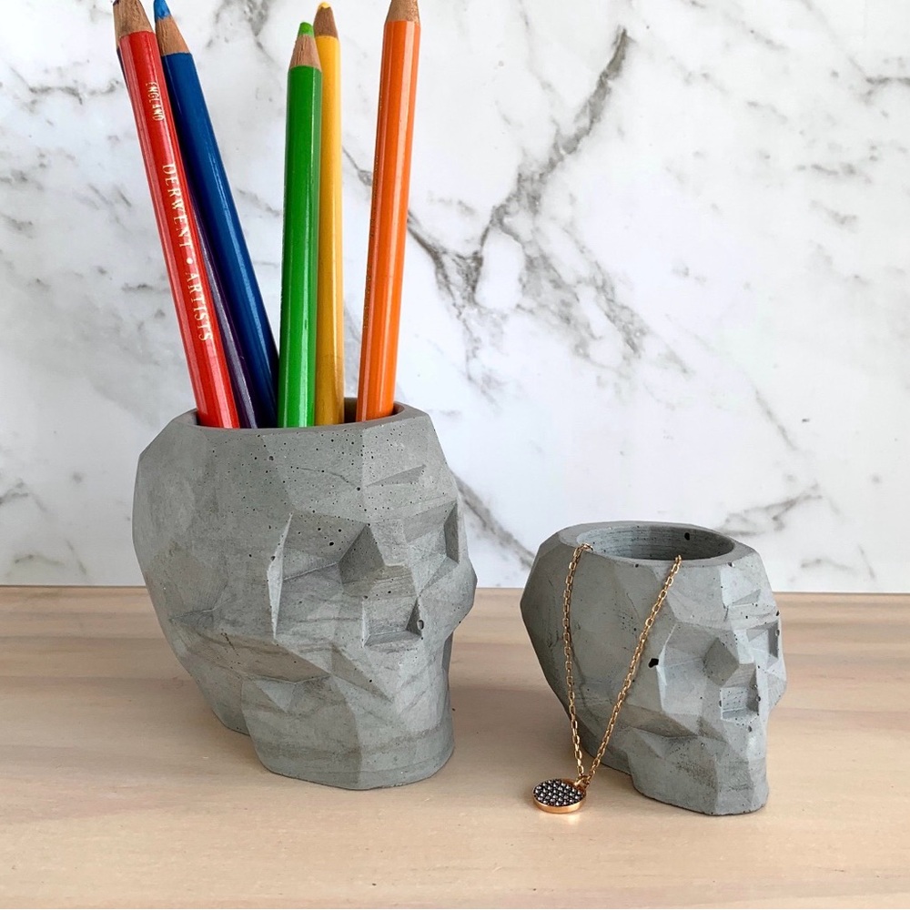 Concrete Geometric Skull pot - Large size